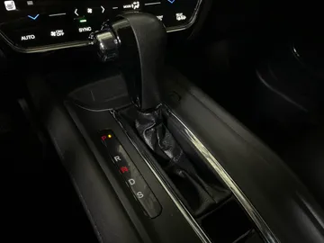 2018 Honda HR-V - image 25