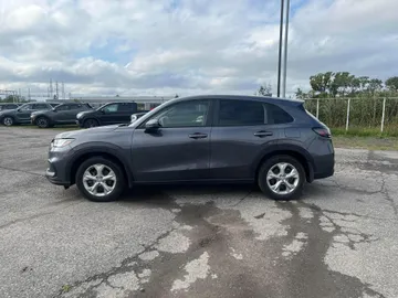 2023 Honda HR-V - image 6