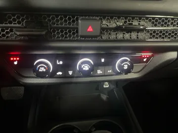 2024 Honda HR-V - image 19