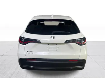 2024 Honda HR-V - image 11