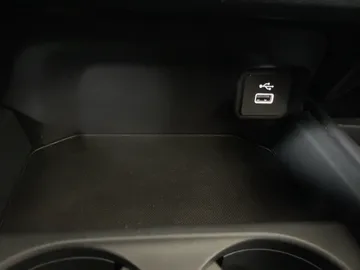 2025 Honda HR-V - image 26