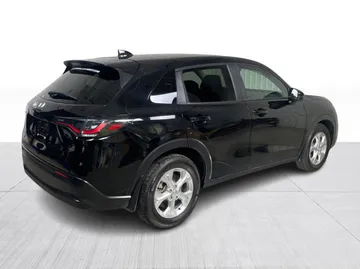 2025 Honda HR-V - image 14