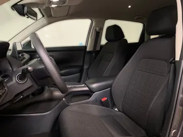 2023 Honda HR-V - image 10