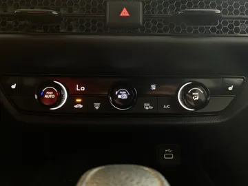 2023 Honda HR-V - image 22