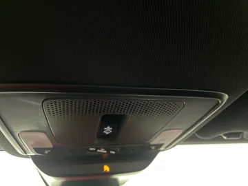 2026 Honda HR-V - image 17