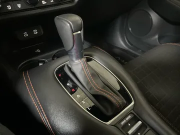 2026 Honda HR-V - image 29