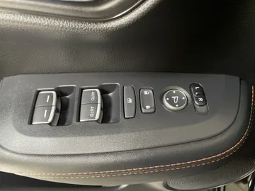2026 Honda HR-V - image 25