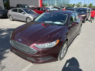 2017 Ford Fusion - image 3