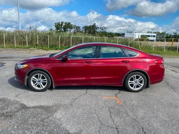 2018 Ford Fusion - image 6
