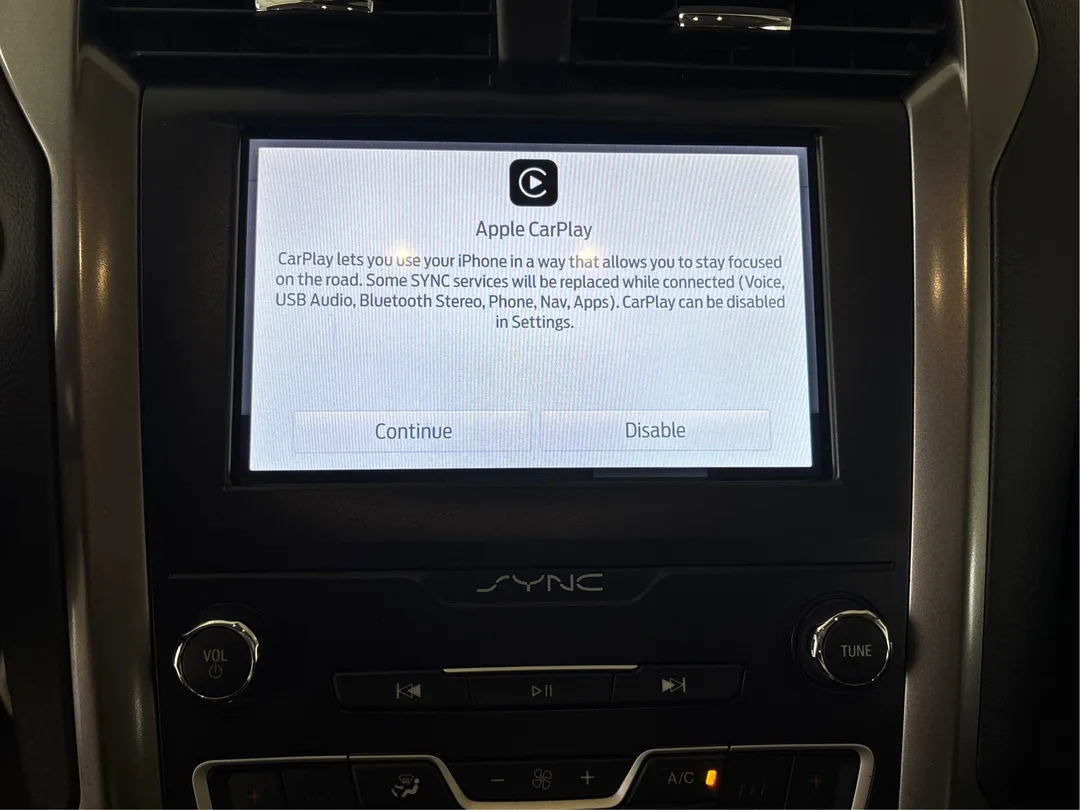 2020 Ford Fusion Energi — photo 6