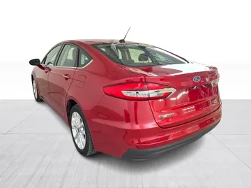 2020 Ford Fusion Energi - image 11