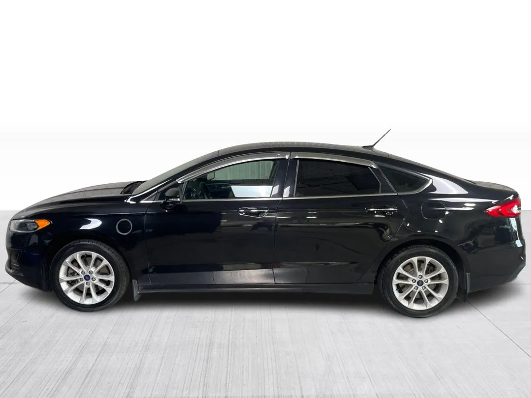 2020 Ford Fusion Energi — photo 8