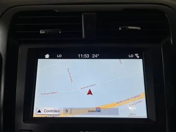 2019 Ford Fusion Hybrid - image 22