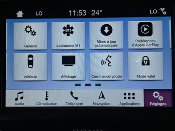 2019 Ford Fusion Hybrid - image 27
