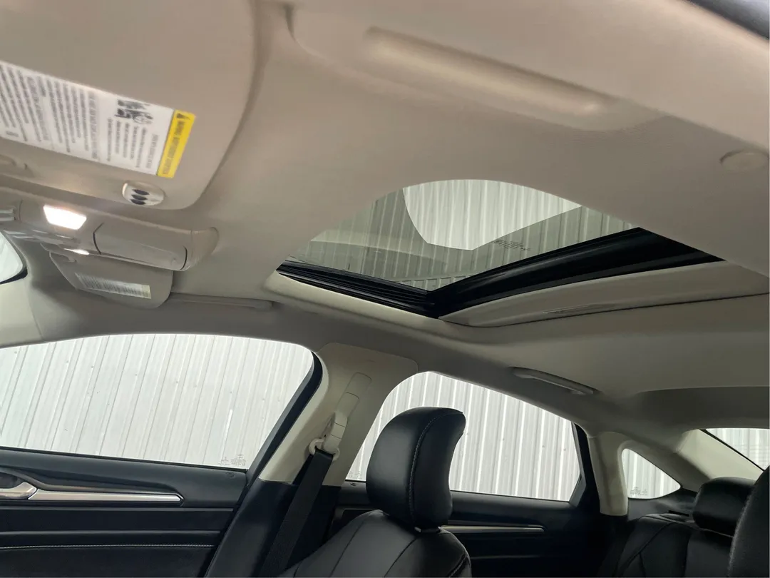 2018 Ford Fusion Energi Titanium, photo 5