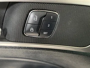 2017 Ford Fusion - image 21