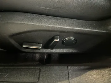 2017 Ford Fusion - image 20
