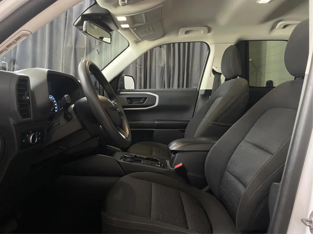 2023 Ford Bronco Sport — photo 3