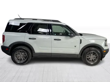 2023 Ford Bronco Sport - image 2