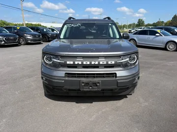 2022 Ford Bronco Sport - image 2