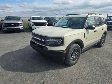 2025 Ford Bronco Sport - image 3
