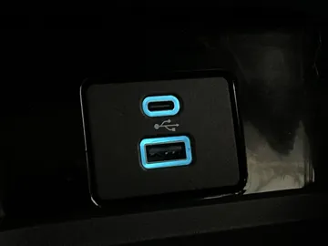 2023 Ford Mustang Mach-E - image 28