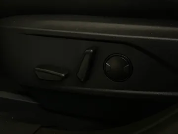 2023 FORD MACH-E - image 12