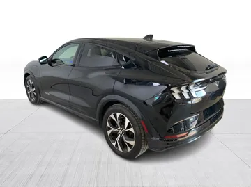 2022 Ford Mustang Mach-E - image 12