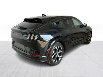 2022 Ford Mustang Mach-E - image 15