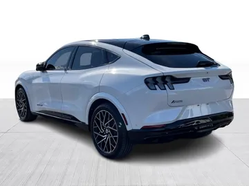 2022 Ford Mustang Mach-E - image 12