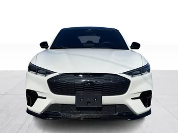 2022 Ford Mustang Mach-E - image 9