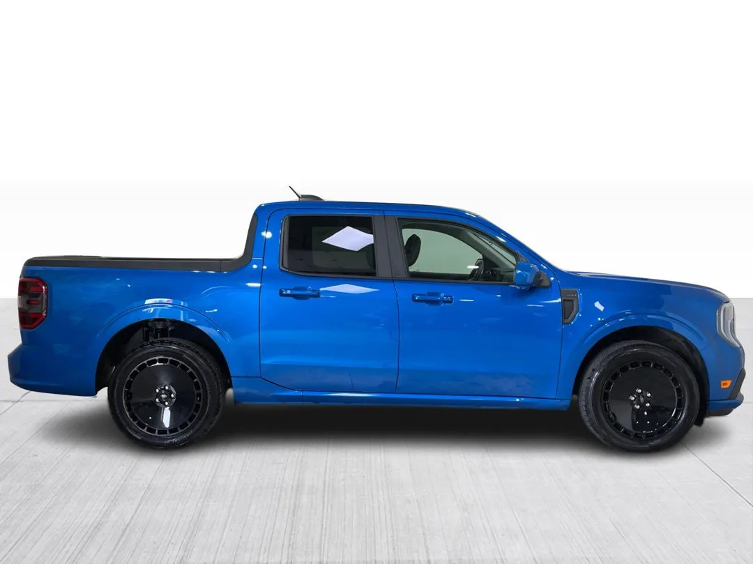 2025 Ford Maverick — photo 2