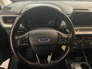 2023 Ford Maverick - image 19