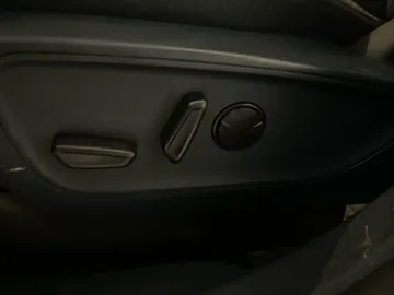 2023 Ford Maverick - image 20