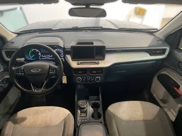 2023 Ford Maverick - image 14