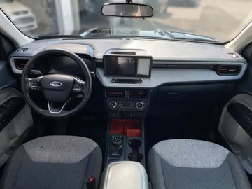 2022 Ford Maverick - image 17