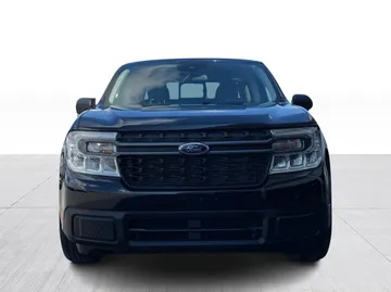 2022 Ford Maverick - image 2