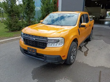 2023 Ford Maverick - image 3