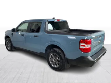 2022 Ford Maverick - image 10