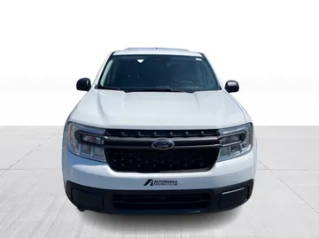 2023 Ford Maverick - image 7