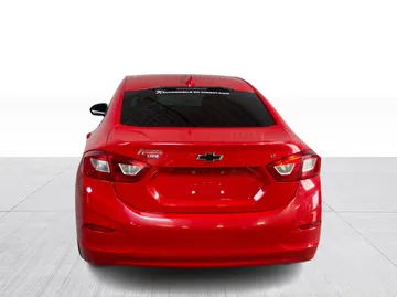 2017 Chevrolet Cruze - image 11