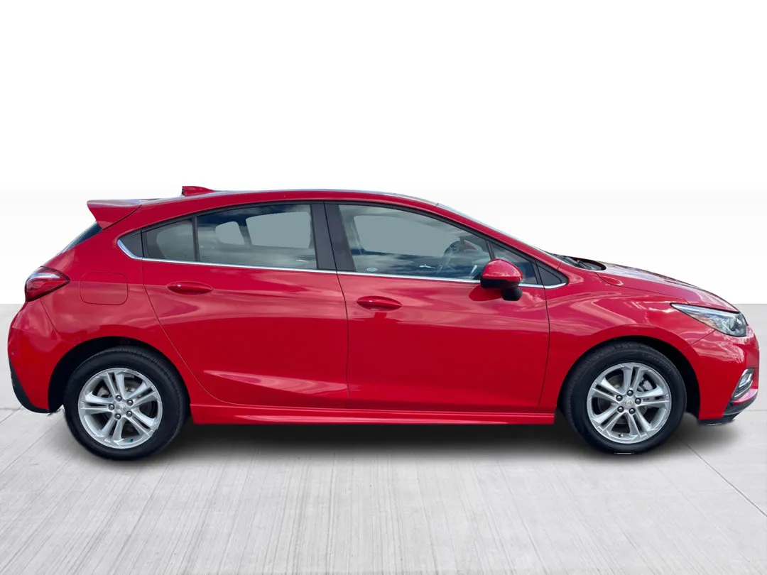 2018 Chevrolet Cruze for sale - photo 2