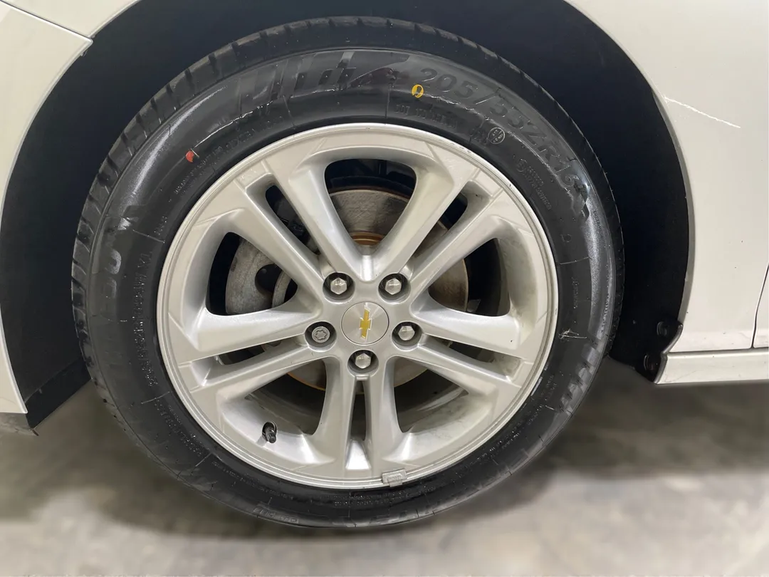 2018 Chevrolet Cruze — photo 5