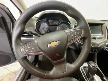 2018 Chevrolet Cruze - image 20