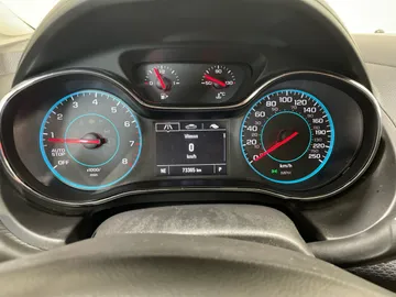 2018 Chevrolet Cruze - image 16
