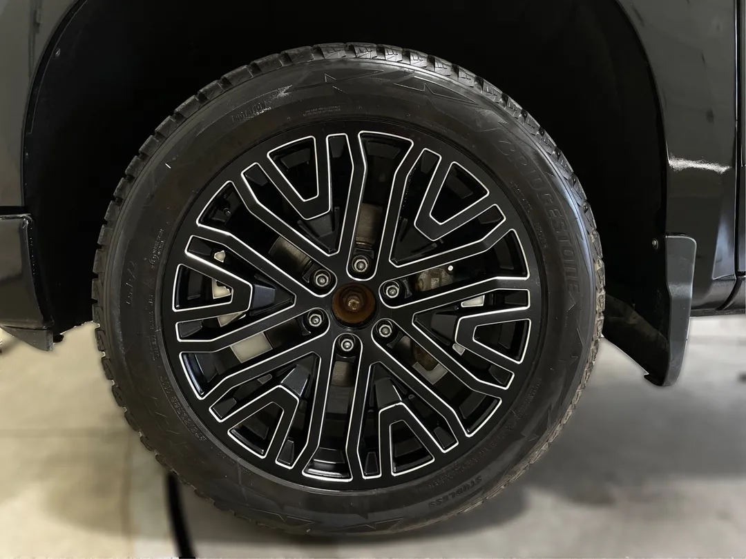 2024 Chevrolet Silverado 1500 — photo 5