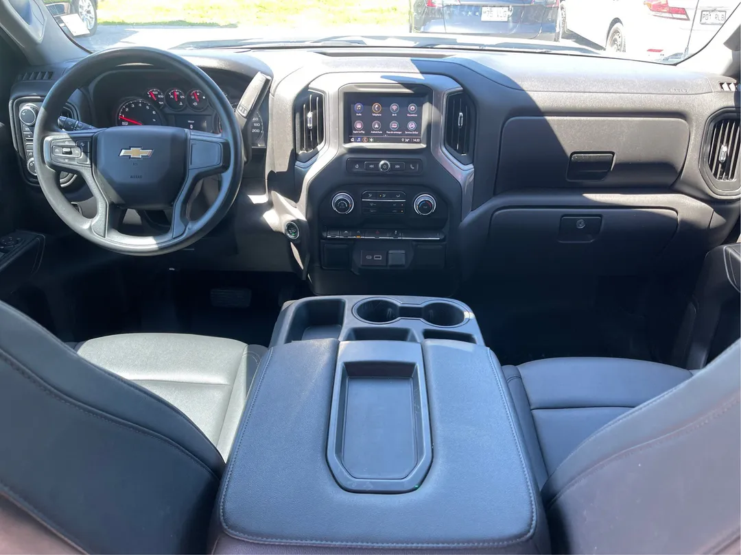 2024 Chevrolet Silverado 1500 — photo 4