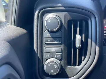2024 Chevrolet Silverado 1500 - image 16