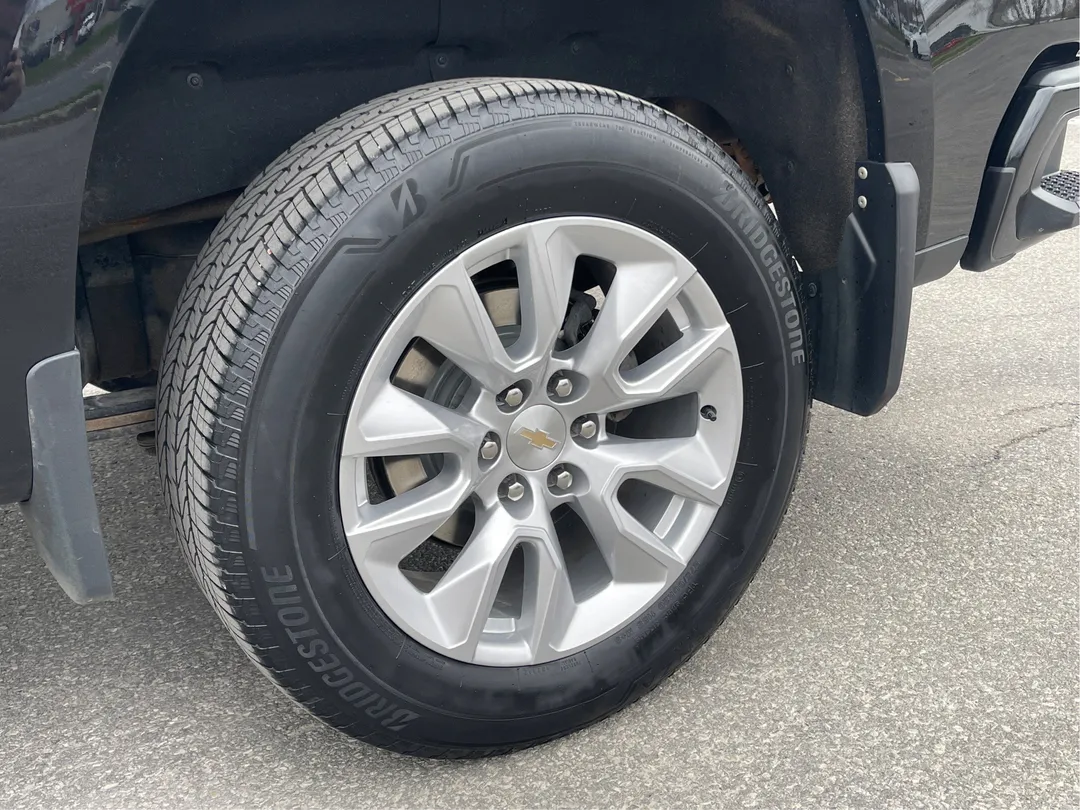 2024 Chevrolet Silverado 1500 — photo 5
