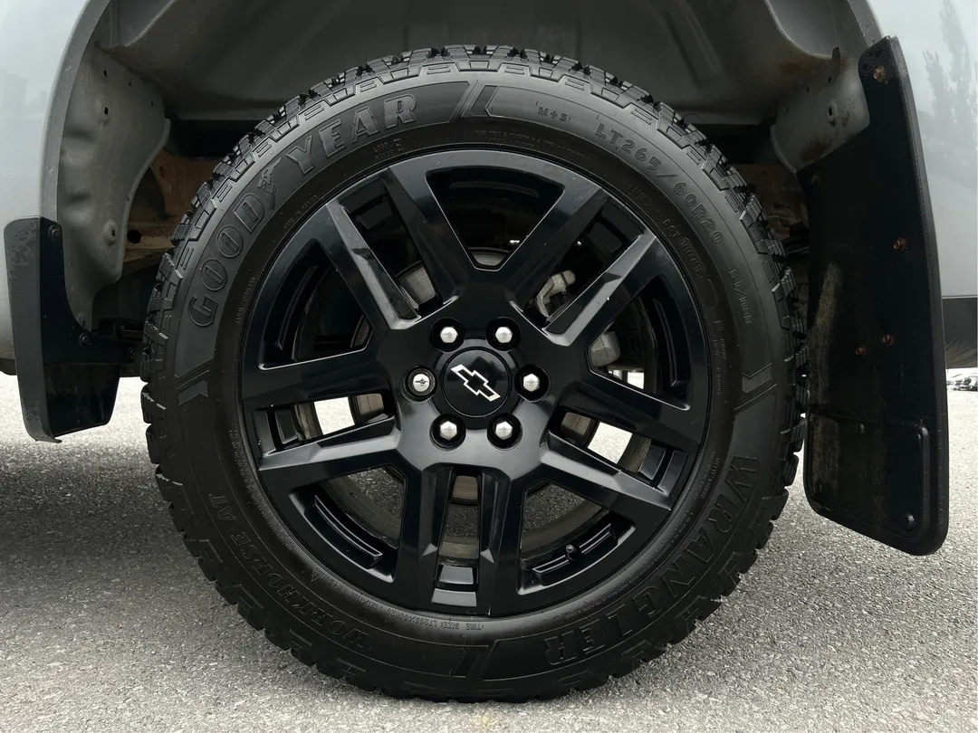2024 Chevrolet Silverado 1500 Custom Crew Cab 4X4, photo 5